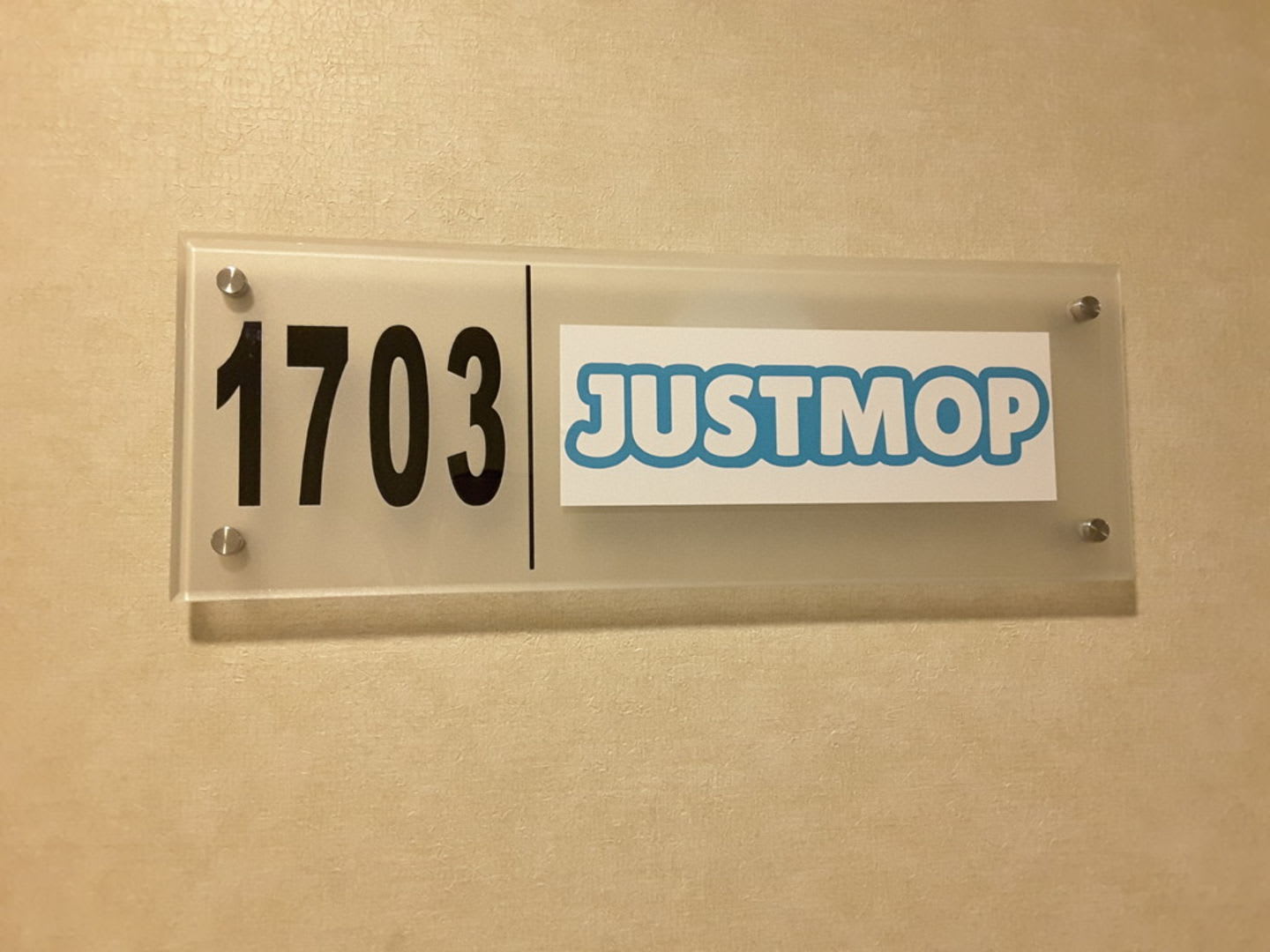 Justmop UAE